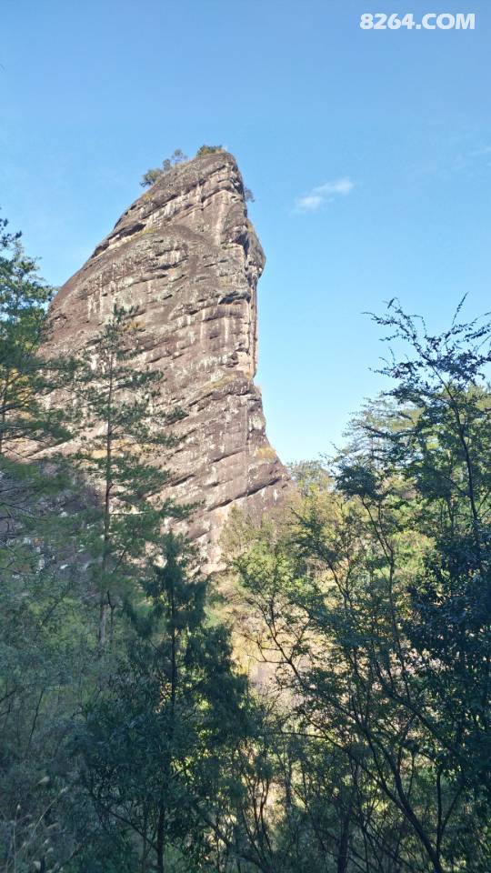 建阳白塔山