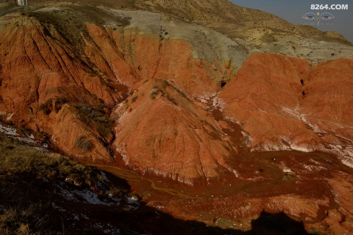 江山美如画春游乌苏泥火山