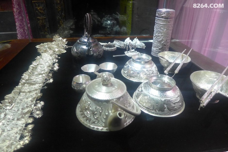 张家界土司城揭示了土家族的社会发展史与风土人情