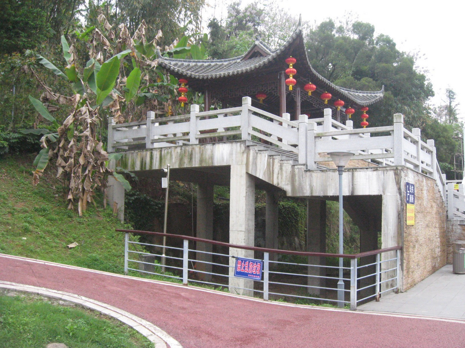 连江含光生态公园再巡游建廊桥后4月15日