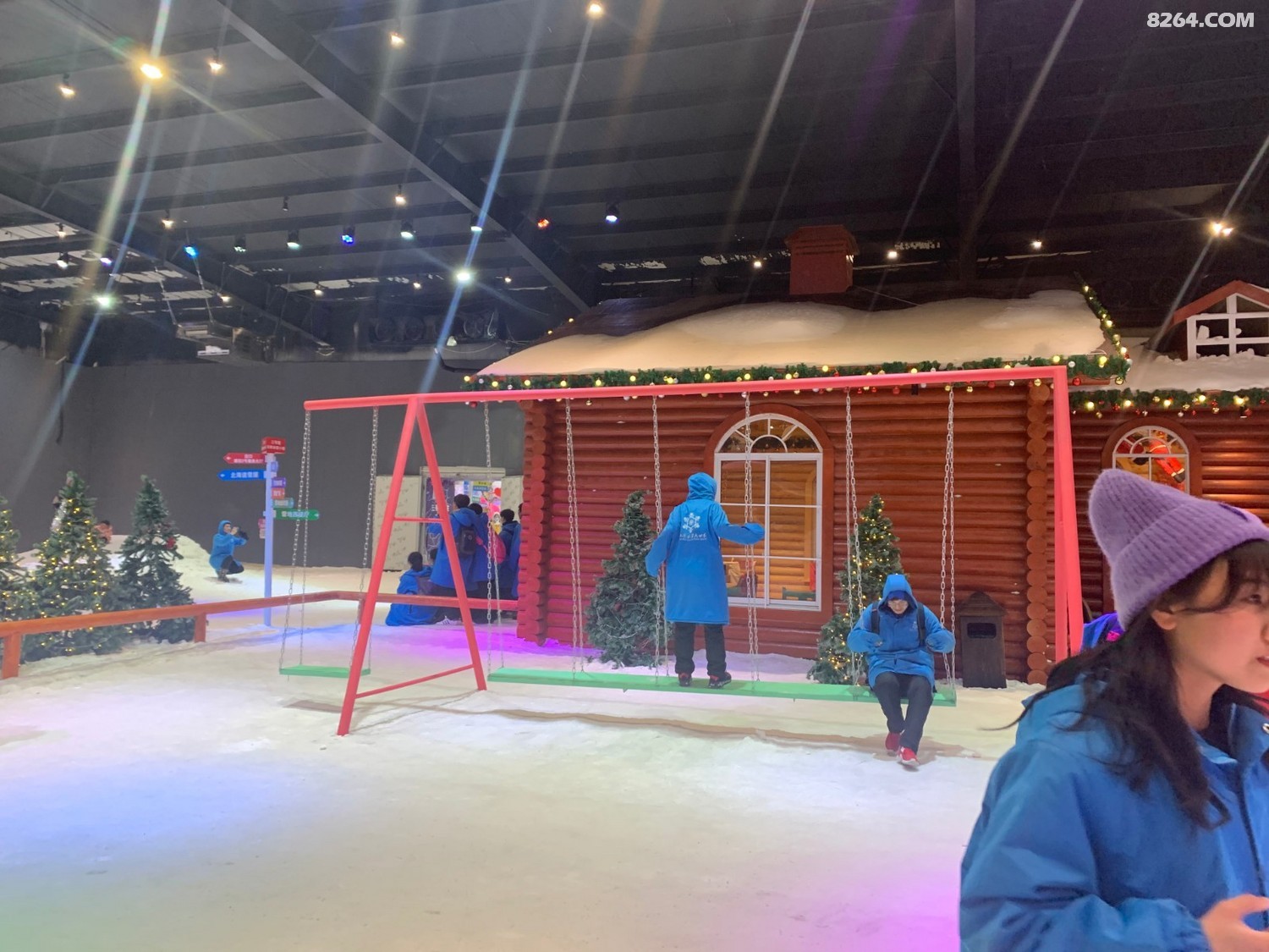 宁波最大的冰雪室内游乐园