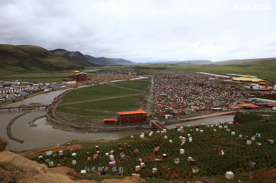 川西秘境亚青寺