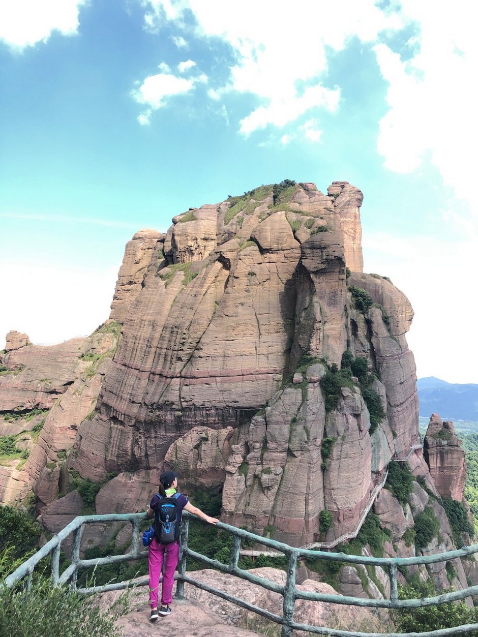 上饶龟峰山穿越