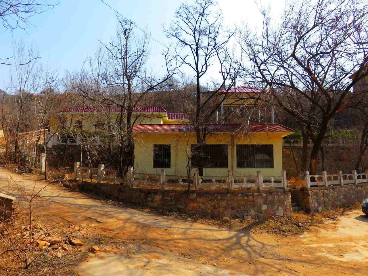 探路井陉金华寺及三清山