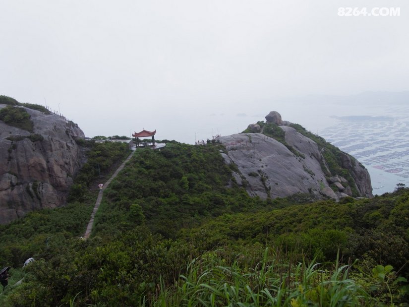 2022年5月15日乘大巴一个多小时到达连江县奇达村,刚下车时有人见小雨