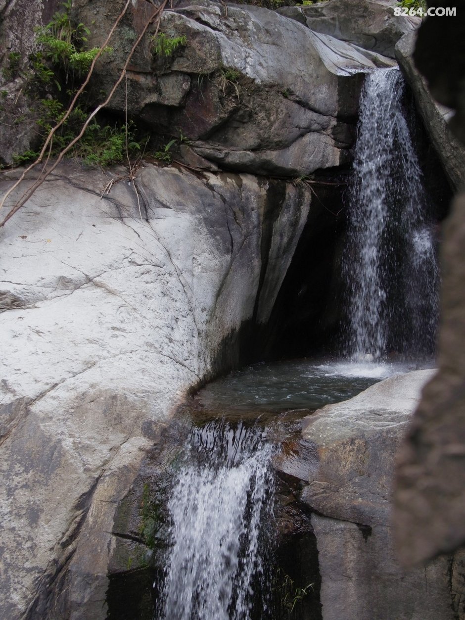 闽清东桥龙井四连瀑