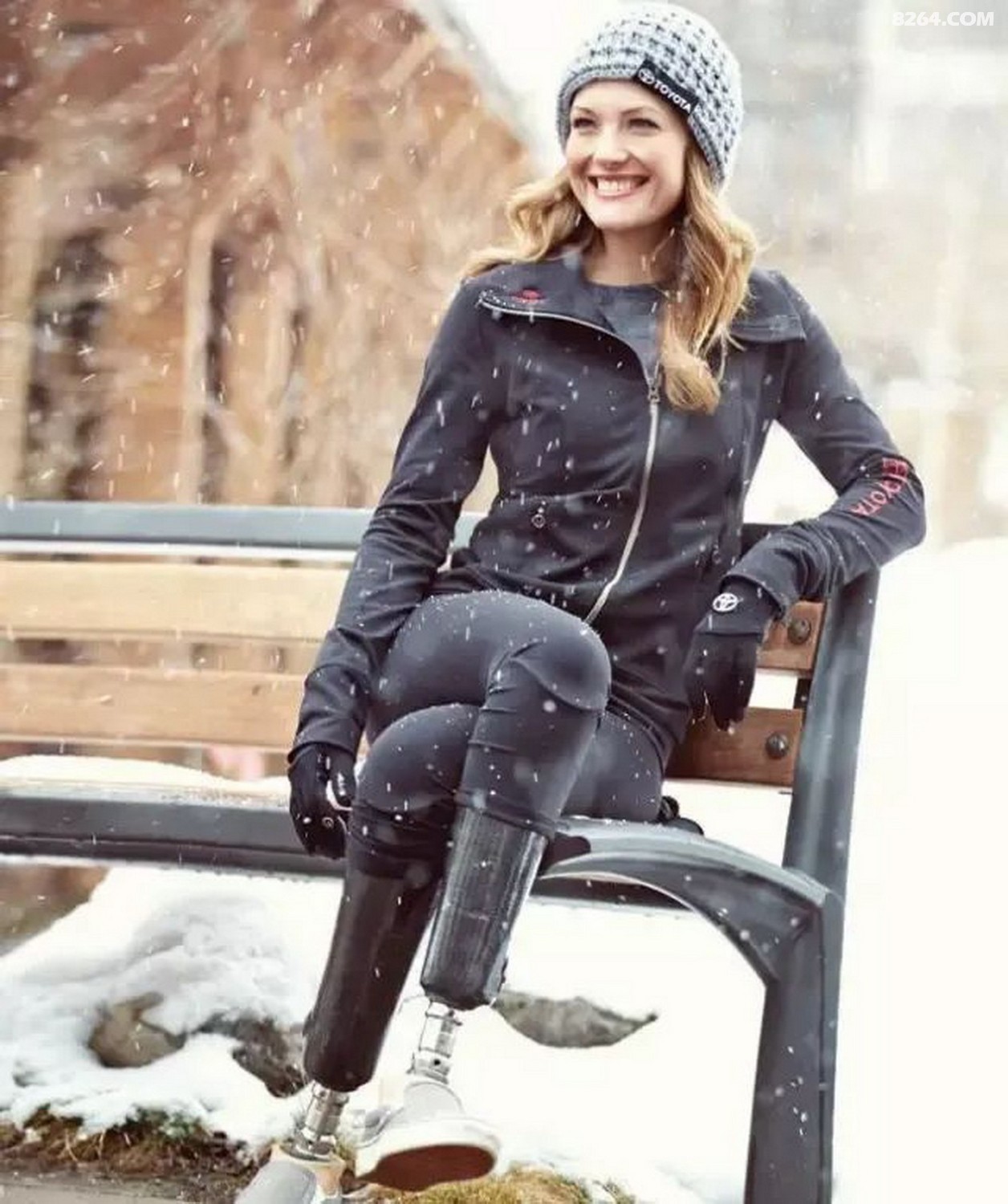 20240504�����Amy Purdy��û��˫�ţ�����Ŭ������.jpg