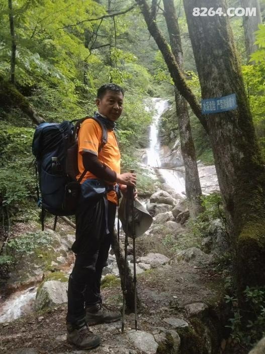 062322xahjb2zmcgg4f6yq - 徒步登山 穿越攀岩 雪山步道 户外路线 在野 去没有天花板的地方