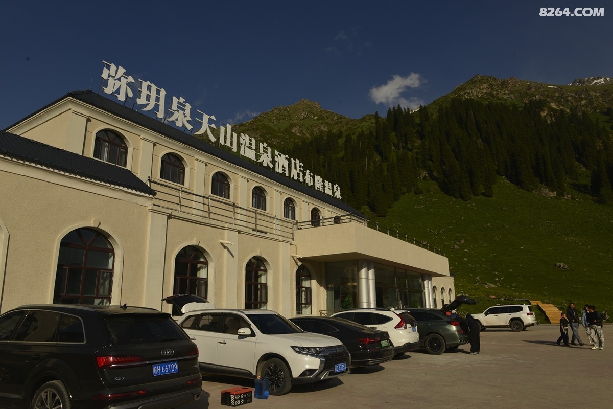 ��Խ���⣬���˰��ﻭ����ʥȪ���λ�֮�� (9).JPG