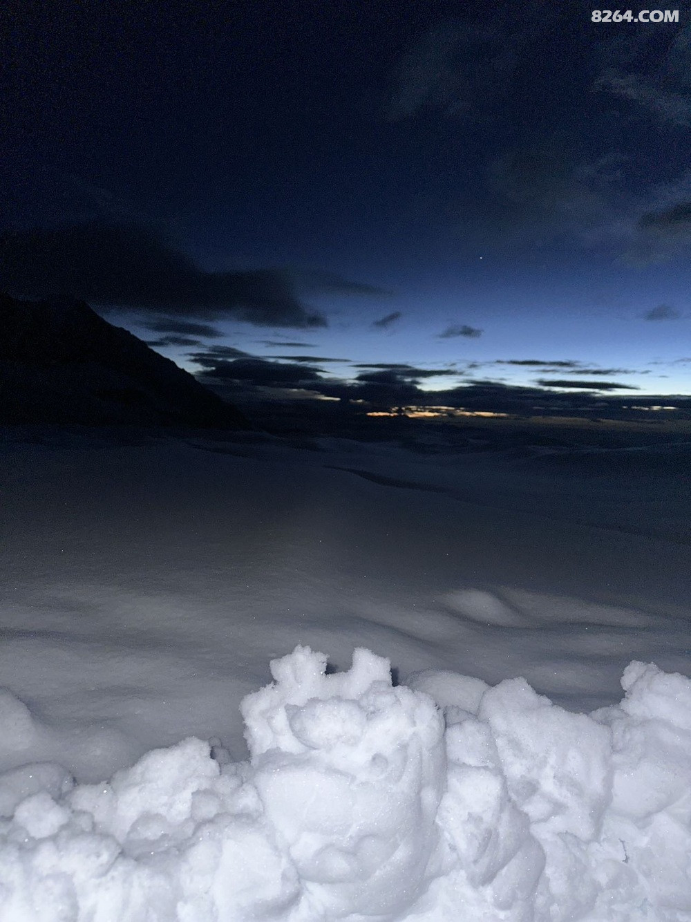 Day4    625ţв5300m-C15700mԼ400m̫ˣ˯ҹʮΣһǸߺ˯ţѩܴһҹѩȫסȱ˲ϵѩߺ˯һҹ൱ҹǰ츺ػۣһֱһƹ˯Ҳ٣ܡ