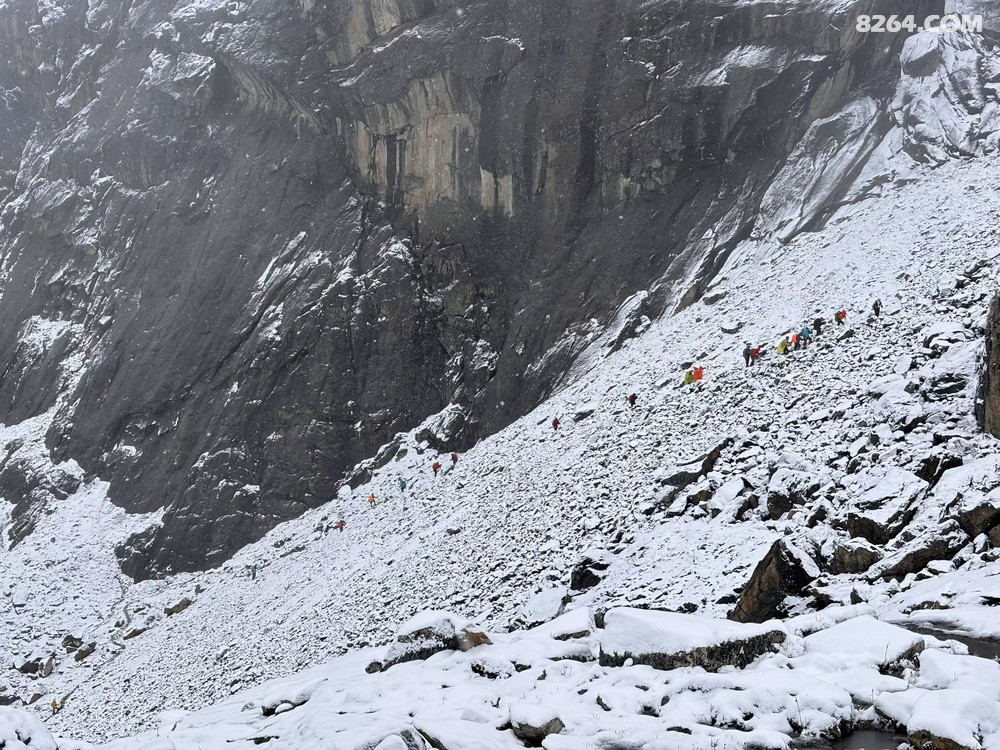 ��ɽ����(��һ���ӽ�)