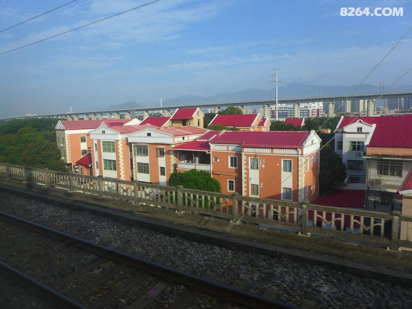 110814r3rn8ulkkswfzeba - 目的地推荐 小众冷门 古镇海岛 草原沙漠 在野 去没有天花板的地方