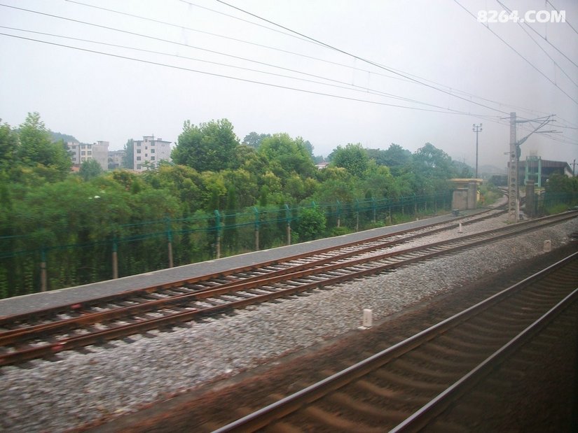 0313232ik7l0q0msd08909 - 旅行杂谈 文化历史 民俗人文 交通贴士 在野 去没有天花板的地方