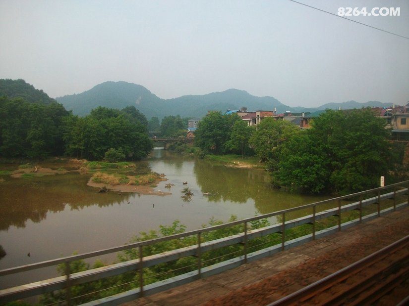 032952jpz0ikiaef014kth - 旅行杂谈 文化历史 民俗人文 交通贴士 在野 去没有天花板的地方