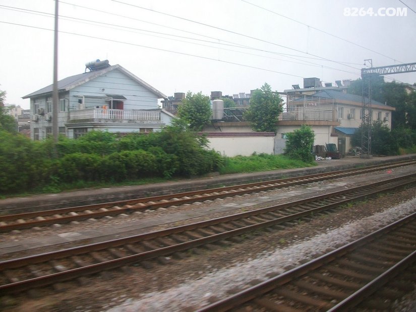 035449hz6bdl5qwtgmum9d - 旅行杂谈 文化历史 民俗人文 交通贴士 在野 去没有天花板的地方