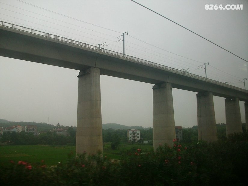 0435031ri79ndale2mndkp - 旅行杂谈 文化历史 民俗人文 交通贴士 在野 去没有天花板的地方