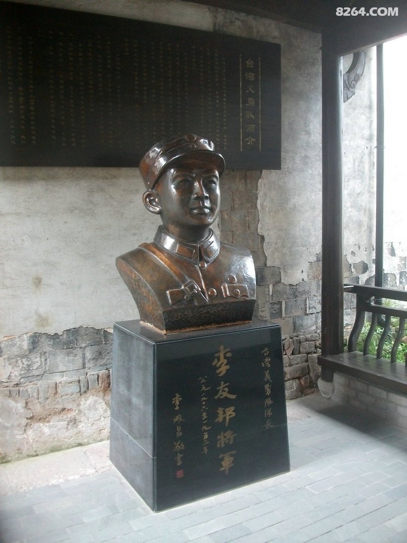 1039354eckkikb03nxa1cc - 旅行杂谈 文化历史 民俗人文 交通贴士 在野 去没有天花板的地方