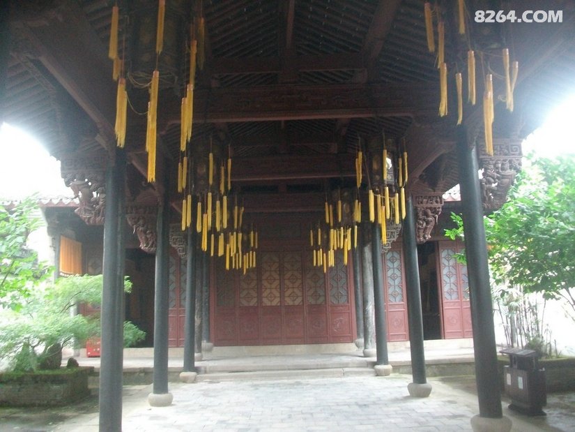 043815rg1awq60y87j7qjq - 旅行杂谈 文化历史 民俗人文 交通贴士 在野 去没有天花板的地方