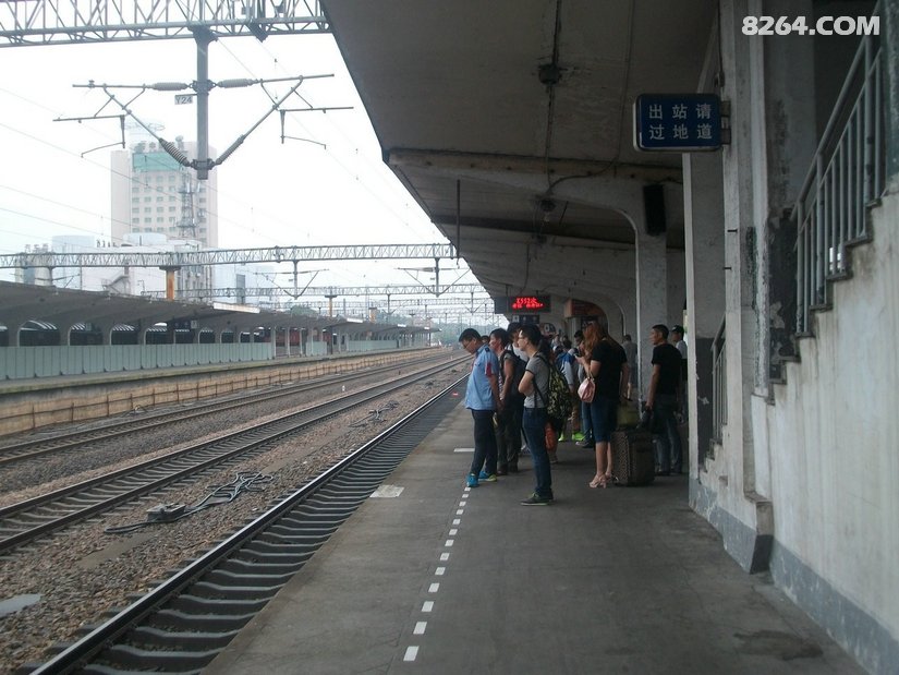 181800gzmcp25czg2y8s2s - 旅行杂谈 文化历史 民俗人文 交通贴士 在野 去没有天花板的地方