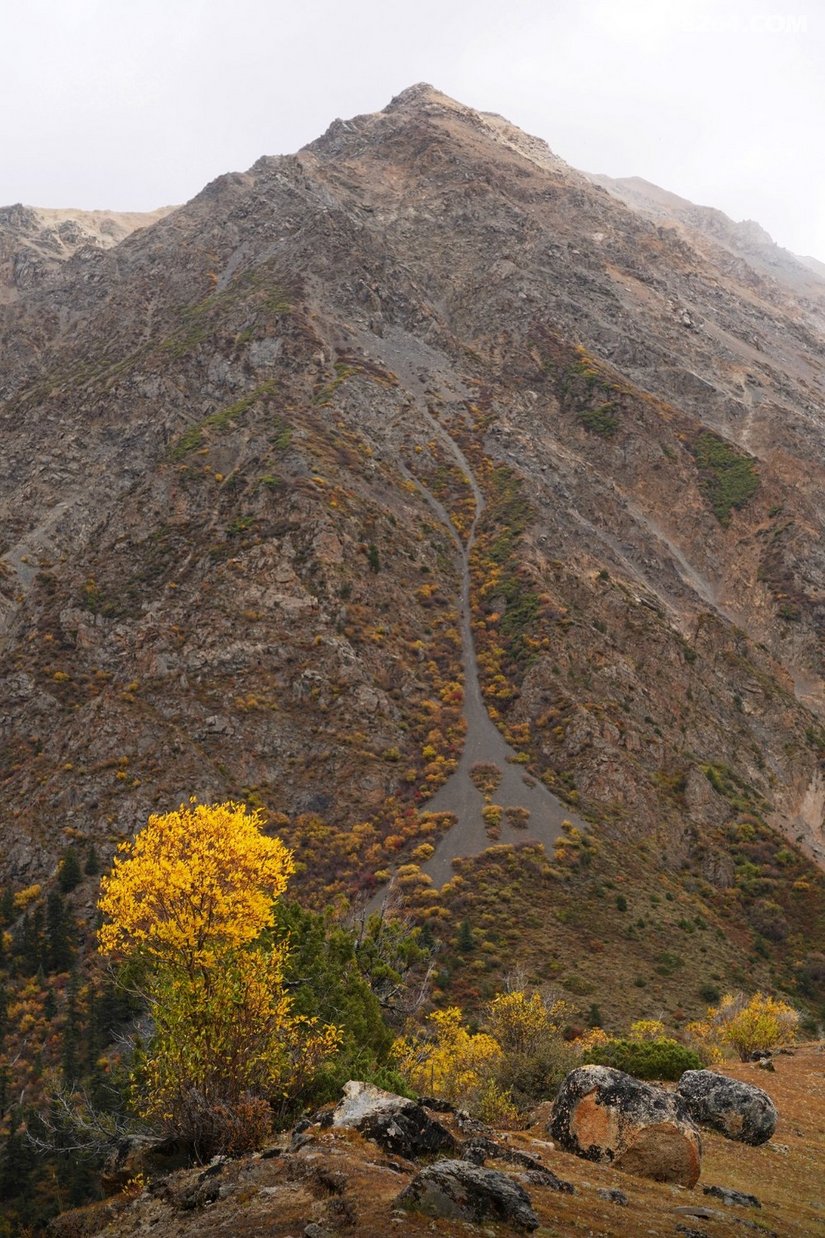 1421386aupy5v4gd4cn4mn - 徒步登山 穿越攀岩 雪山步道 户外路线 在野 去没有天花板的地方