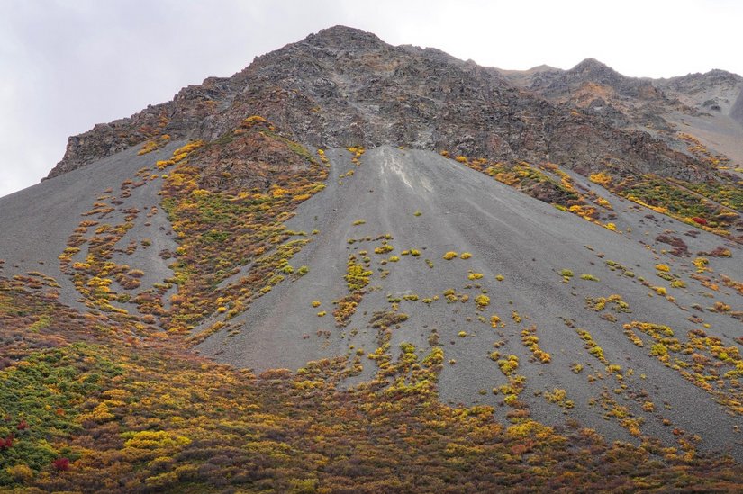 144853dqnjgkrv1bvx762d - 徒步登山 穿越攀岩 雪山步道 户外路线 在野 去没有天花板的地方