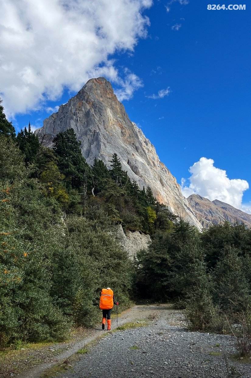 08375874kznghw0zuqjjqv - 徒步登山 穿越攀岩 雪山步道 户外路线 在野 去没有天花板的地方