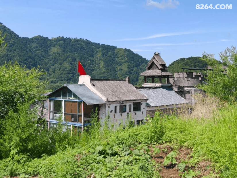 085443bio5n4adn8oesbep - 旅行杂谈 文化历史 民俗人文 交通贴士 在野 去没有天花板的地方
