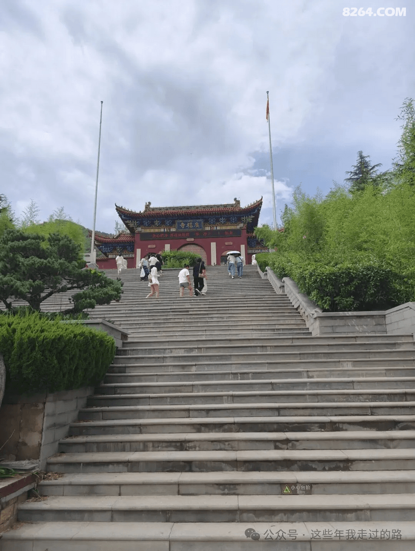 1255522w6mei31undptlfe - 旅行杂谈 文化历史 民俗人文 交通贴士 在野 去没有天花板的地方