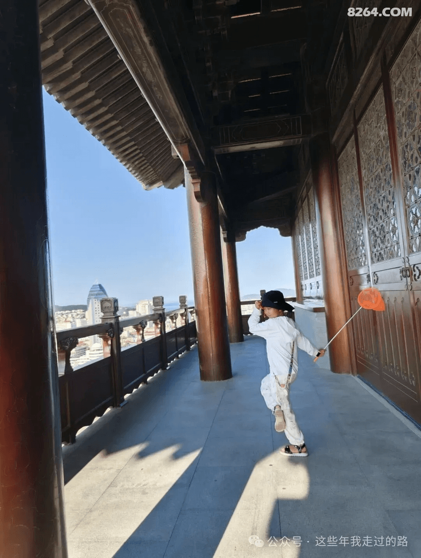 0938380dfsyk3v9nt74xe6 - 旅行杂谈 文化历史 民俗人文 交通贴士 在野 去没有天花板的地方