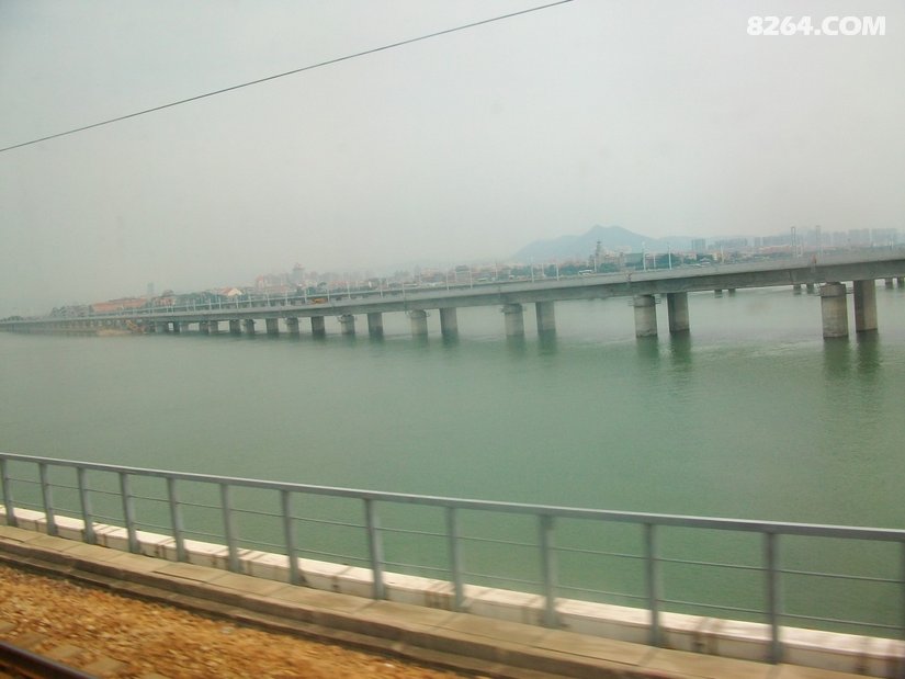 235616a3sbf087oma0fhzk - 旅行杂谈 文化历史 民俗人文 交通贴士 在野 去没有天花板的地方
