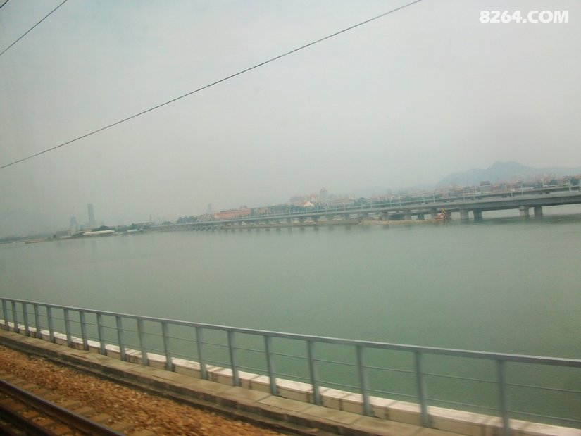 235829ta52plt9ta6u7g3u - 旅行杂谈 文化历史 民俗人文 交通贴士 在野 去没有天花板的地方