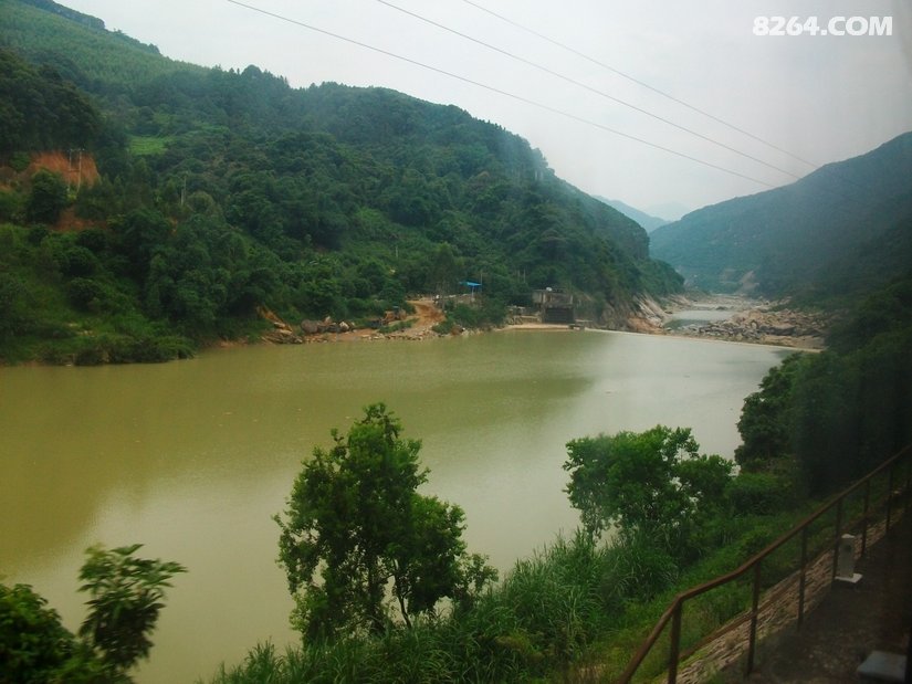 004821x8zt0v29lprhq1kv - 旅行杂谈 文化历史 民俗人文 交通贴士 在野 去没有天花板的地方
