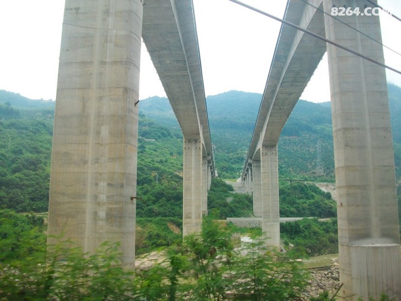 013312xk9ipw22h3a2piou - 旅行杂谈 文化历史 民俗人文 交通贴士 在野 去没有天花板的地方