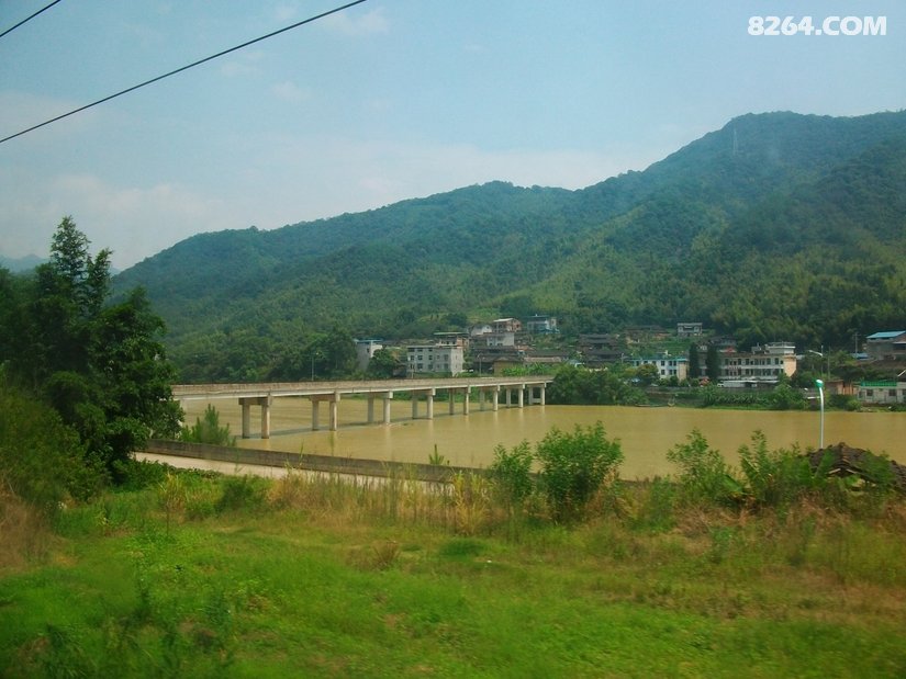 023254to712tfdz7zk263v - 旅行杂谈 文化历史 民俗人文 交通贴士 在野 去没有天花板的地方