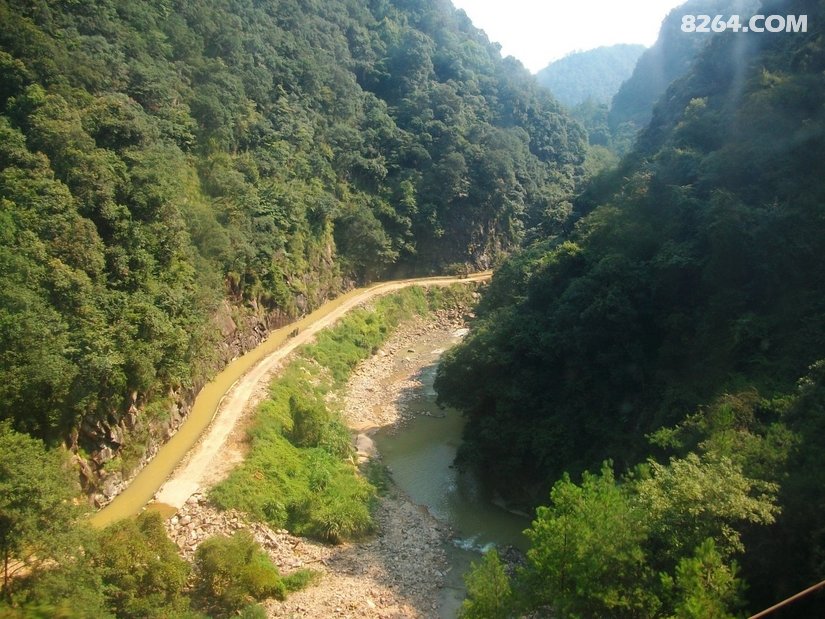 053525kzj3rxlevxz15zd3 - 旅行杂谈 文化历史 民俗人文 交通贴士 在野 去没有天花板的地方