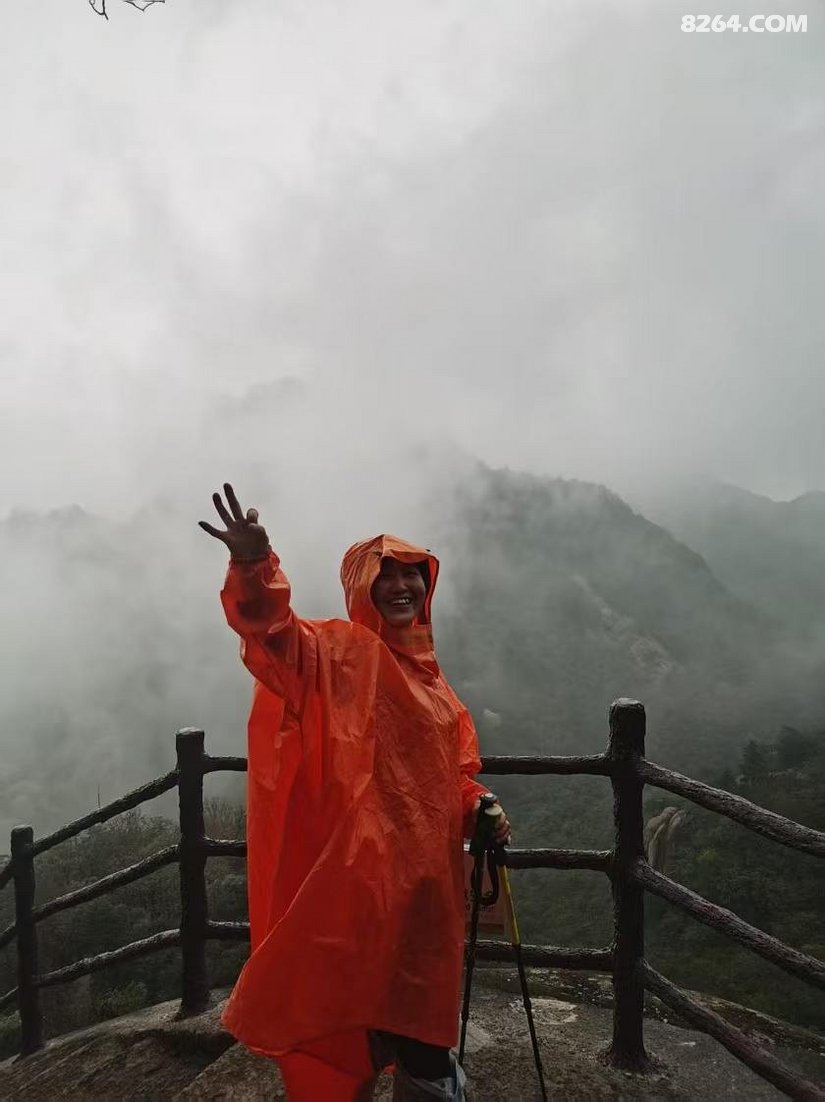 121603g2mlre91c7gxcva4 - 徒步登山 穿越攀岩 雪山步道 户外路线 在野 去没有天花板的地方
