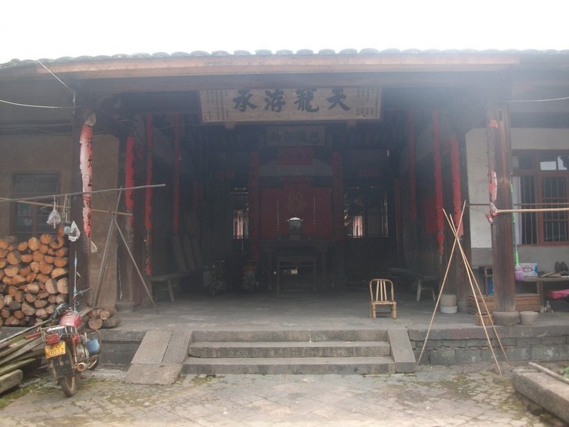 04044186oy8zkui346nc1o - 旅行杂谈 文化历史 民俗人文 交通贴士 在野 去没有天花板的地方