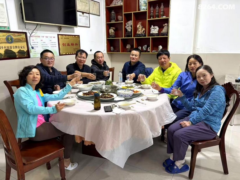 041128afqn96htbzcpbazb - 旅行杂谈 文化历史 民俗人文 交通贴士 在野 去没有天花板的地方