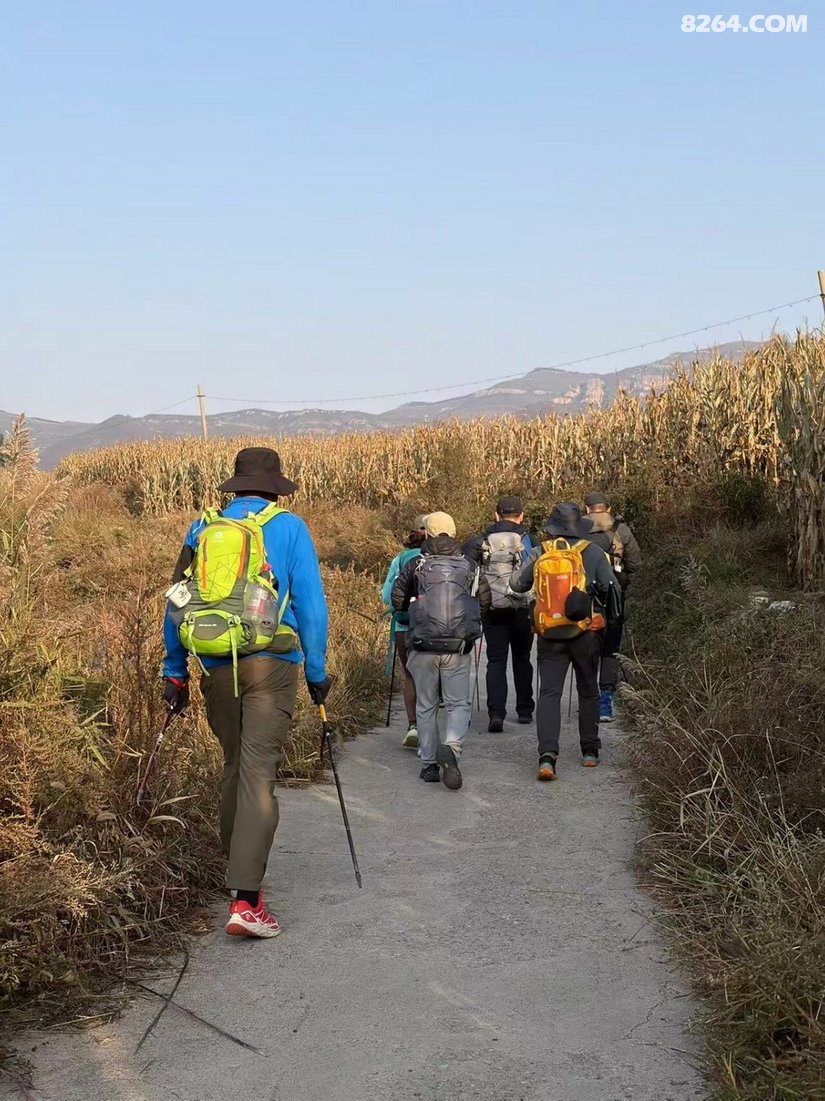 0442512qdti6buaa0zfnit - 旅行杂谈 文化历史 民俗人文 交通贴士 在野 去没有天花板的地方