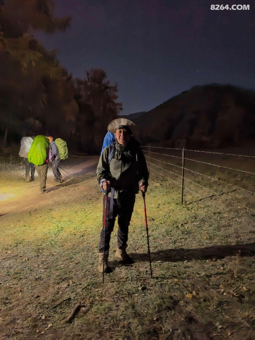 040608lrkrz0anb322yivm - 徒步登山 穿越攀岩 雪山步道 户外路线 在野 去没有天花板的地方