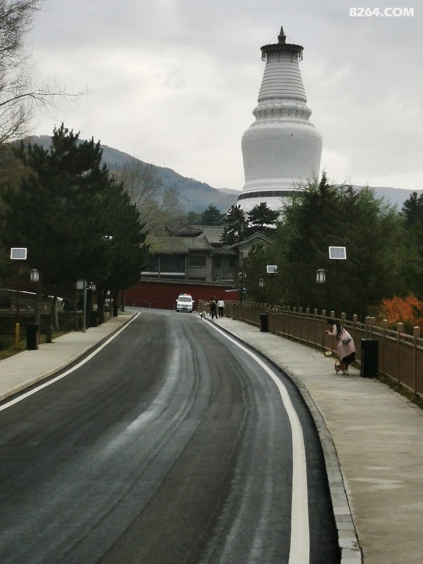 134847mqrqhsf5tomw2y8z - 旅行杂谈 文化历史 民俗人文 交通贴士 在野 去没有天花板的地方