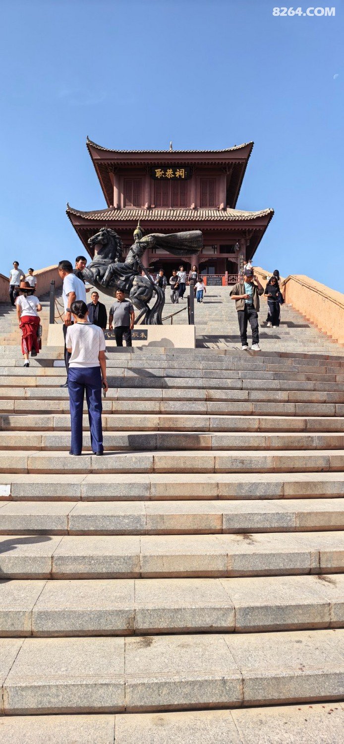 0745076y1dfywg2q00q853 - 旅行杂谈 文化历史 民俗人文 交通贴士 在野 去没有天花板的地方