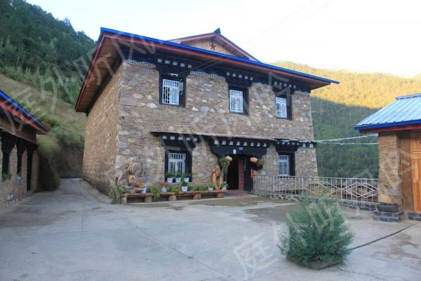 1140296u6xmpy5b5g6r9qk - 徒步登山 穿越攀岩 雪山步道 户外路线 在野 去没有天花板的地方