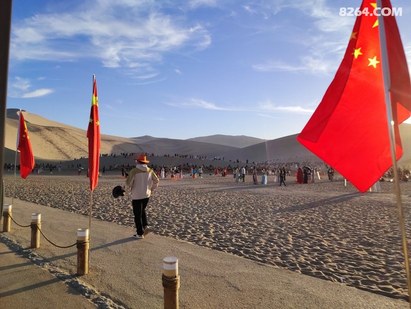 014745w8wu8qibf2uamz1v - 旅行杂谈 文化历史 民俗人文 交通贴士 在野 去没有天花板的地方