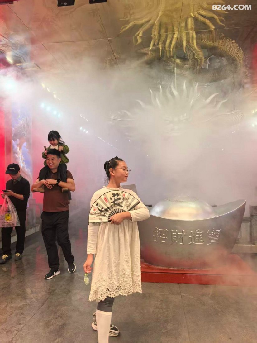 0243480p4bjcmhus78t5q5 - 旅行杂谈 文化历史 民俗人文 交通贴士 在野 去没有天花板的地方