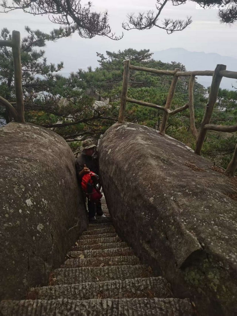 0552551mua8drokltqsfra - 旅行杂谈 文化历史 民俗人文 交通贴士 在野 去没有天花板的地方