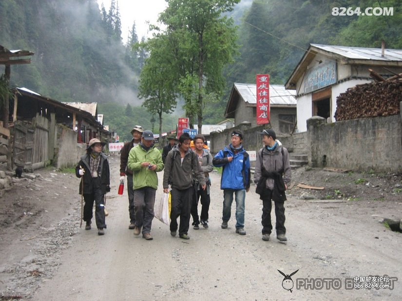 09082902215745e311e55c9ca0 - 徒步登山 穿越攀岩 雪山步道 户外路线 在野 去没有天花板的地方