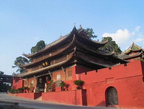 穿过艰难蜀道领略西都美景 自驾成都到西安