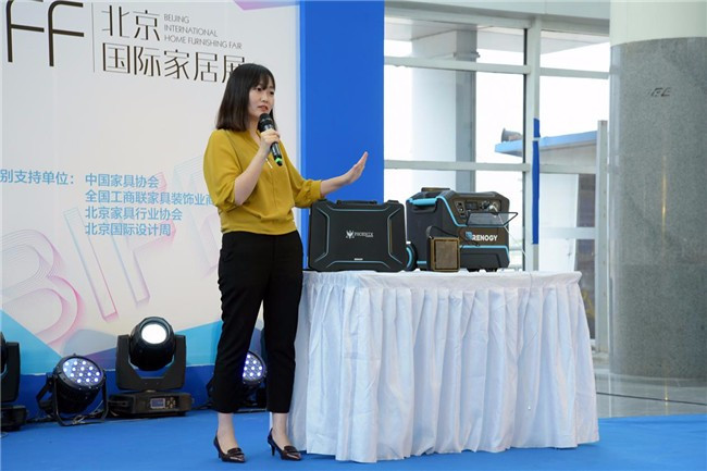 renogy如果新能源由李懿博士2010在美国路易斯安州立大学攻读凝聚态