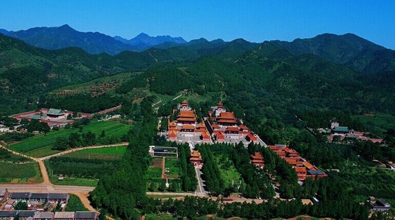 69 雪鹰旅行 千人徒步大会11月24清东陵24公里徒步 清东陵四大特色